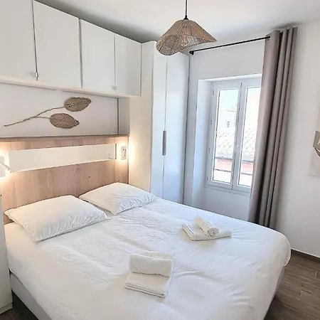 Azur Neuf- Climatise - Centre