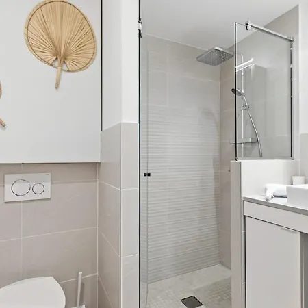 Apartamento Azur Neuf- Climatise - Centre Cogolin
